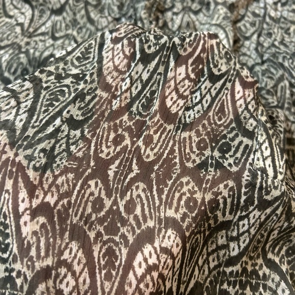 Converse Tank - Picture 2 of 8